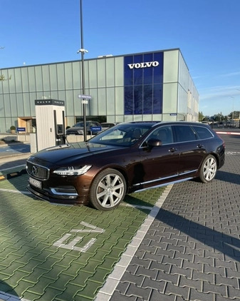 Volvo V90 cena 129000 przebieg: 119797, rok produkcji 2017 z Lwówek małe 352